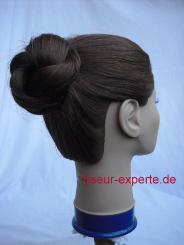  Hochsteckfrisuren selbst gemacht   Anleitung Knotenfrisur Teil 2: Twist mit hohem Knoten 